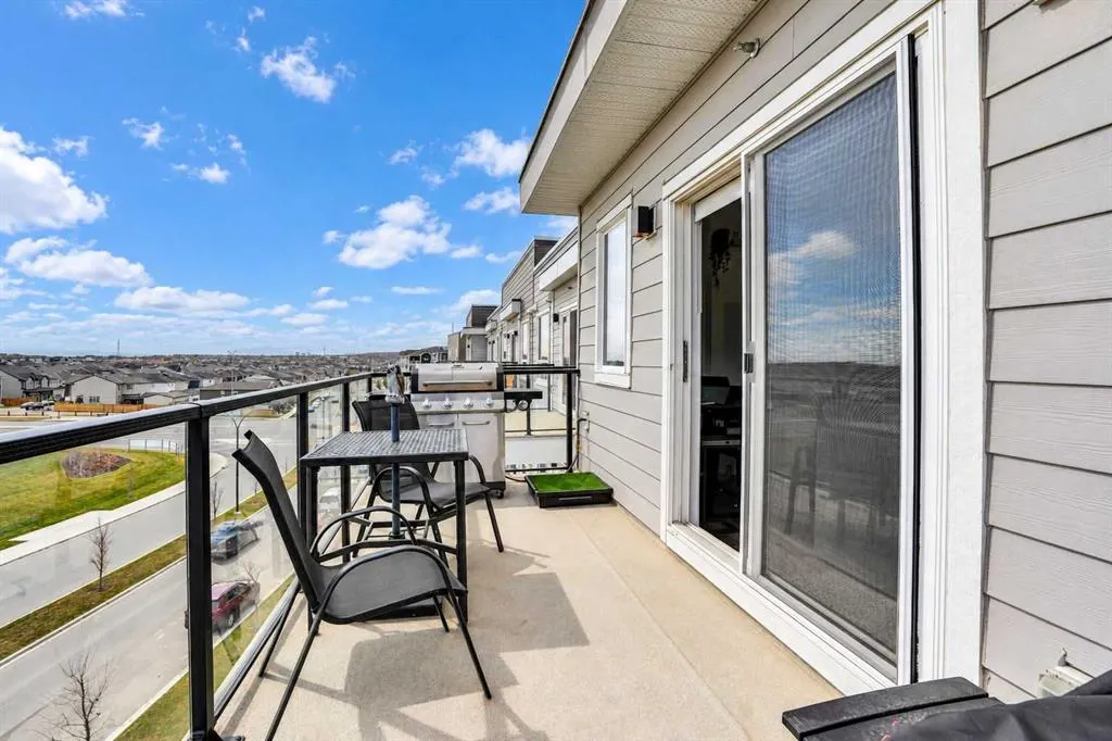 33 Carringham Gate NW #2414