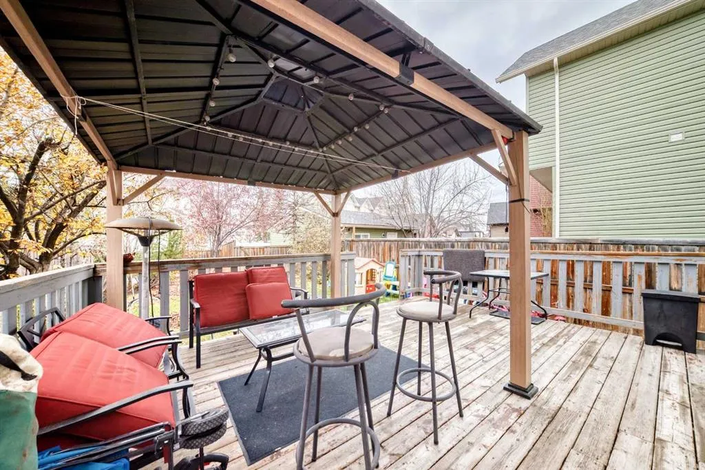 1037 New Brighton Gardens SE