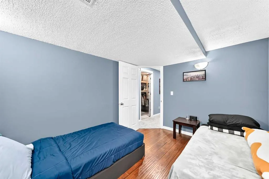 1037 New Brighton Gardens SE