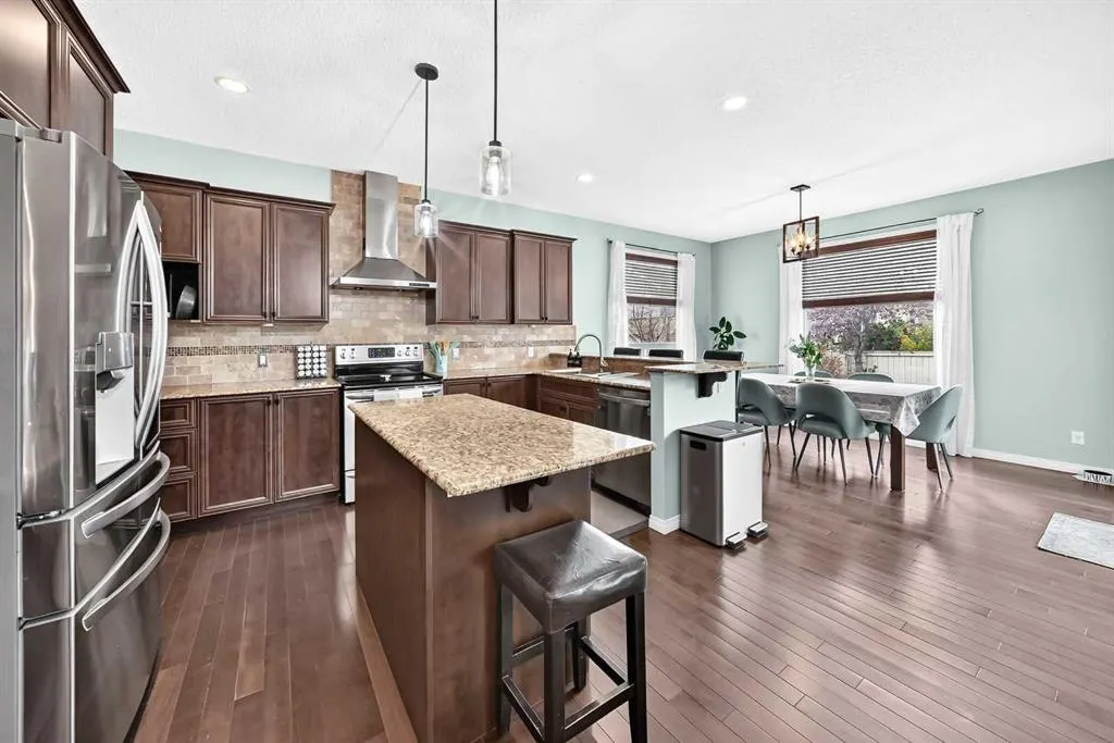 69 Morningside Circle SW
