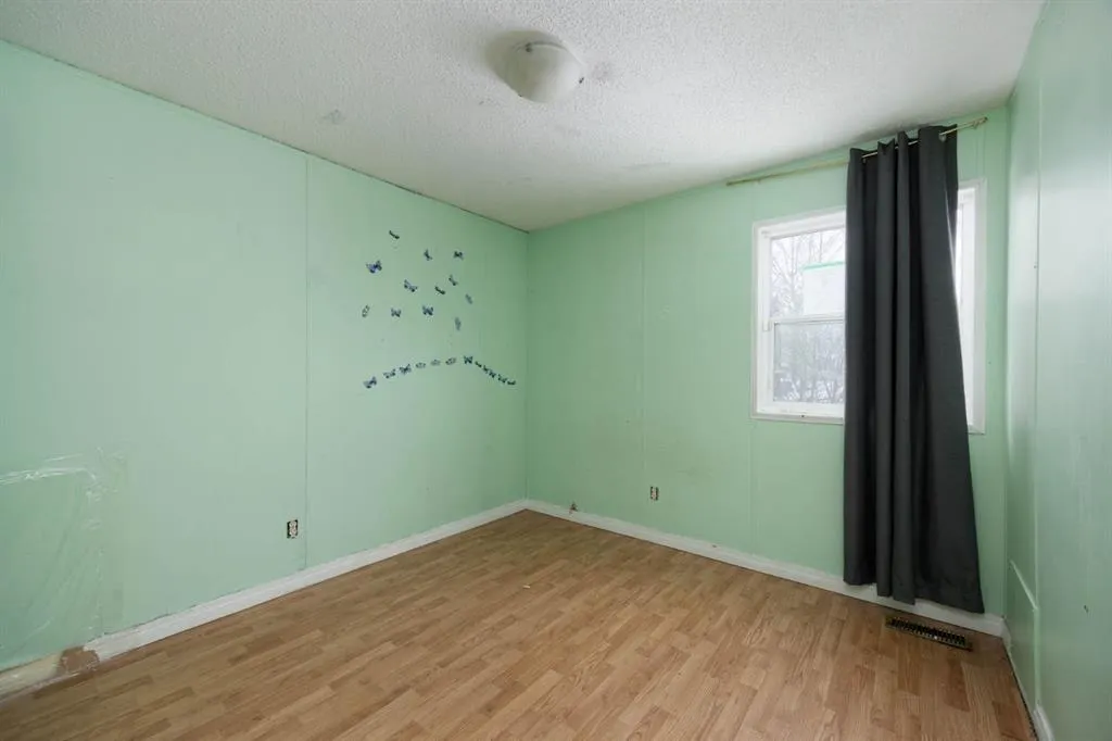144 Grecian Place