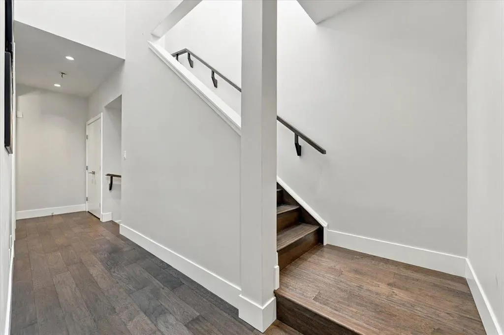 840 McPherson Road NE #2
