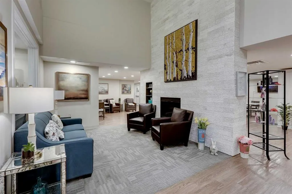 2635 Eversyde Avenue SW #404