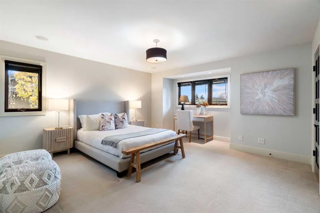 88 Sunset Close SE