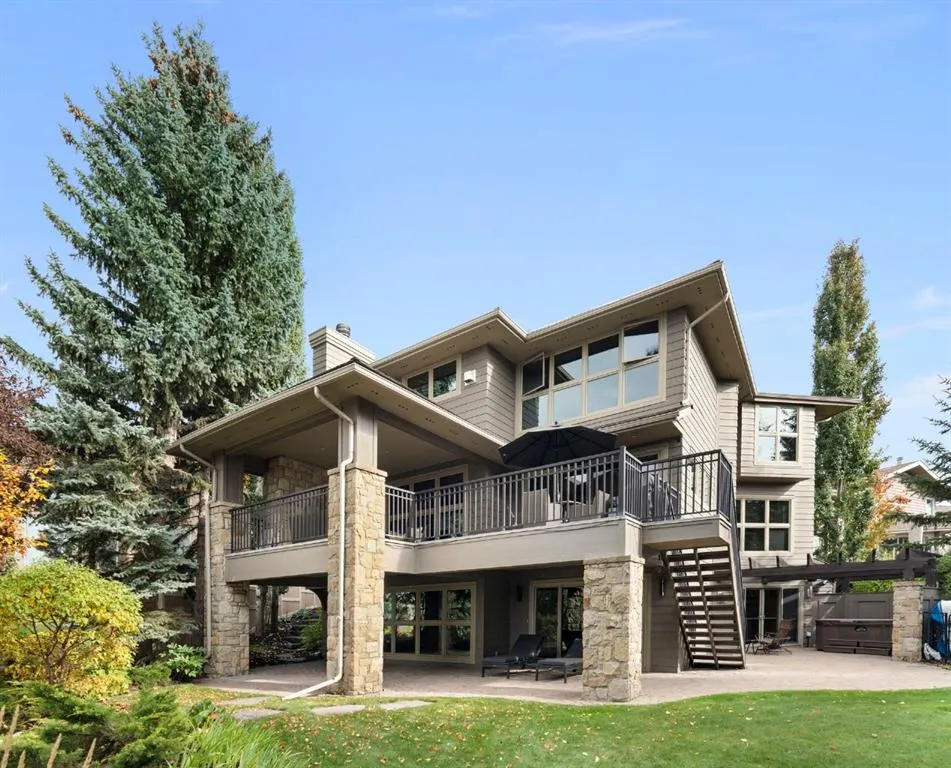 88 Sunset Close SE