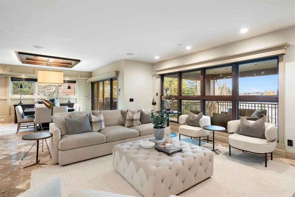 88 Sunset Close SE