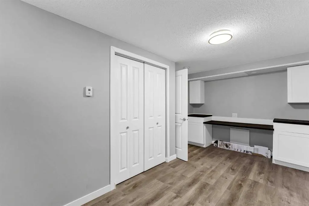 14 Markwick Drive SE
