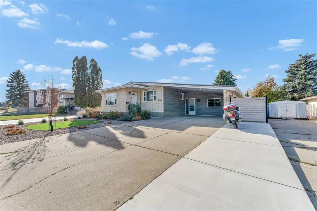 14 Markwick Drive SE