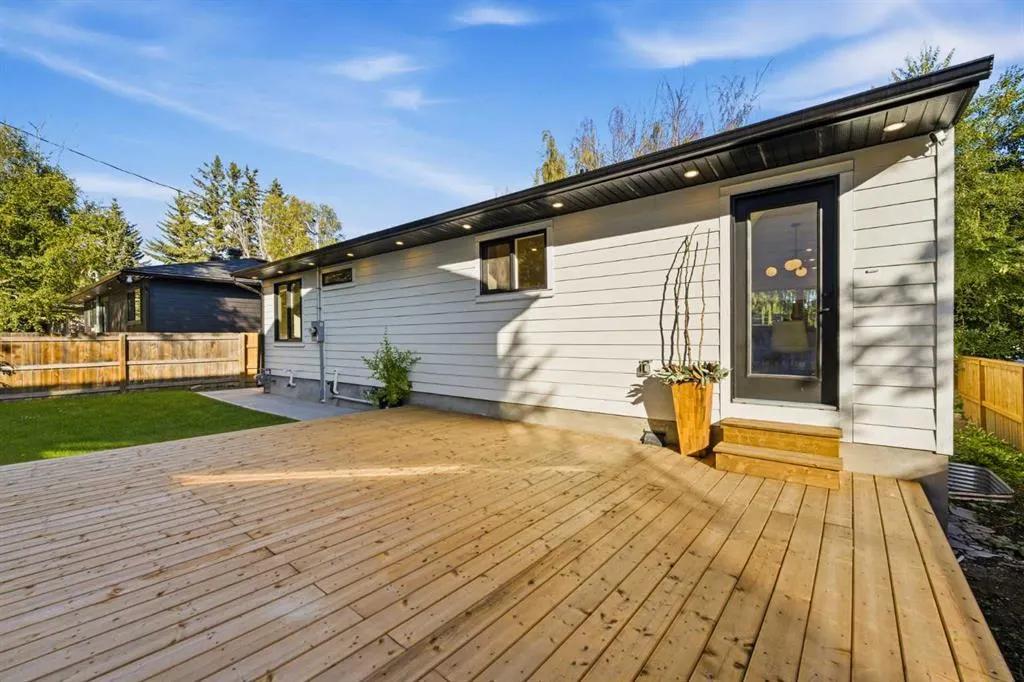 88 Cheyenne Crescent NW
