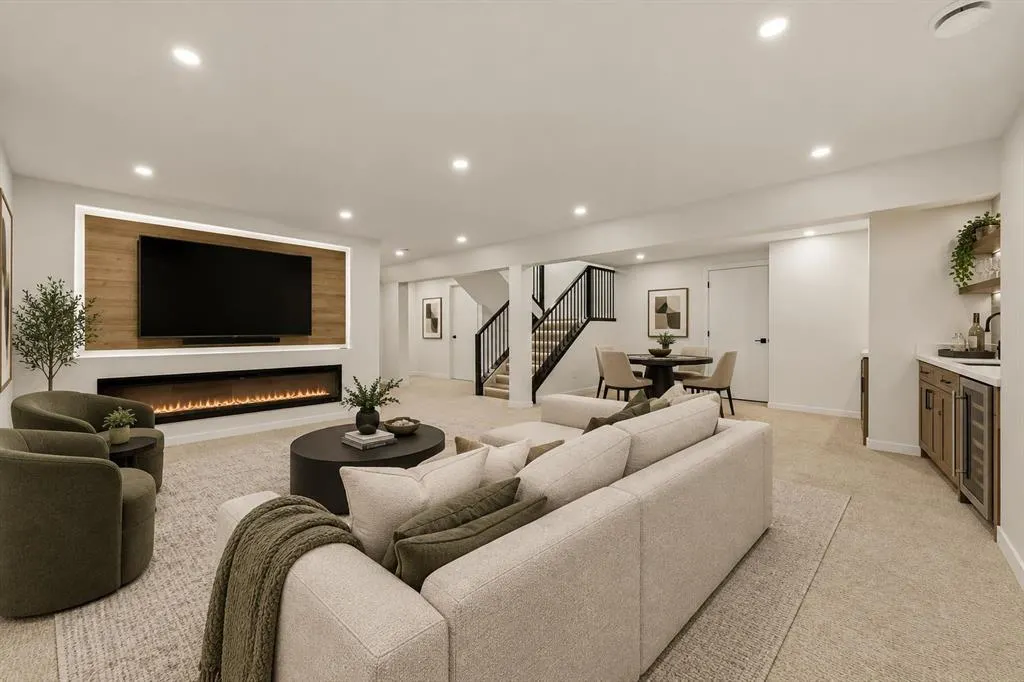 88 Cheyenne Crescent NW