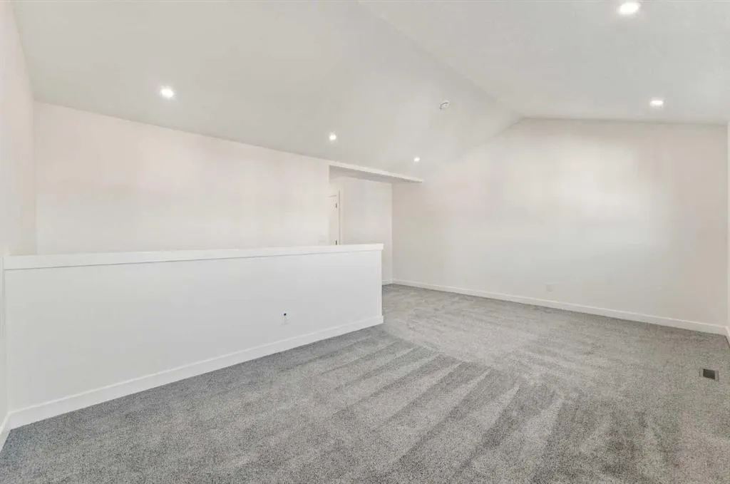 201 Cooperswood Green SW #604