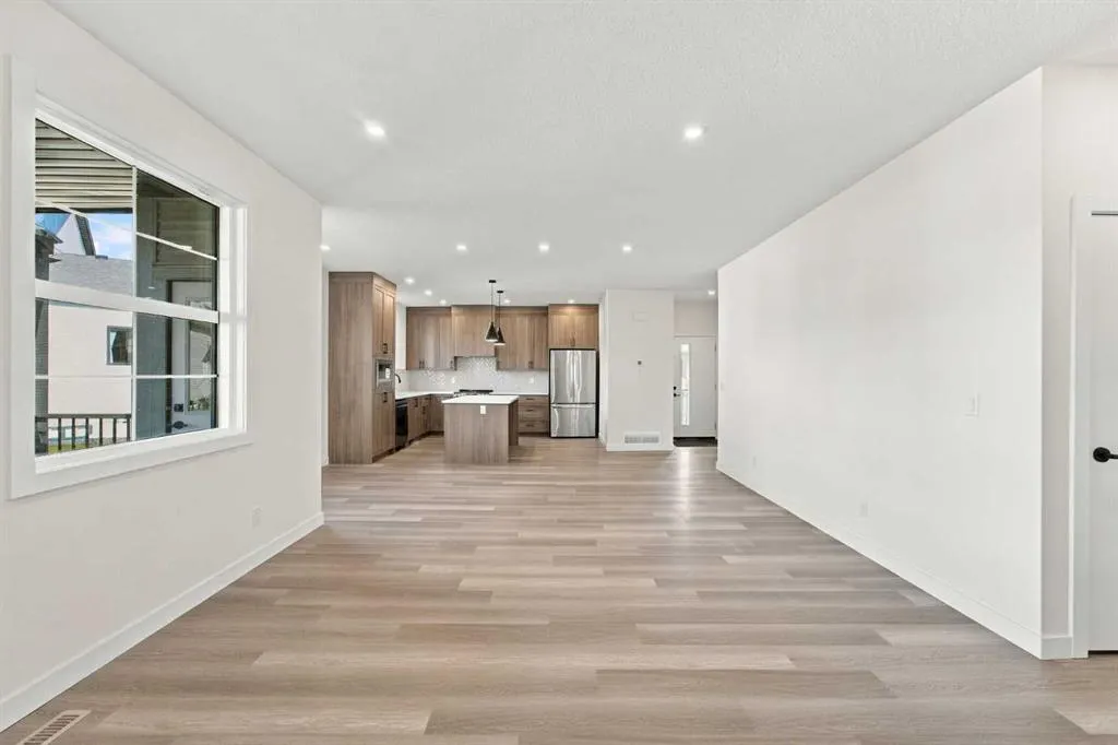 201 Cooperswood Green SW #604