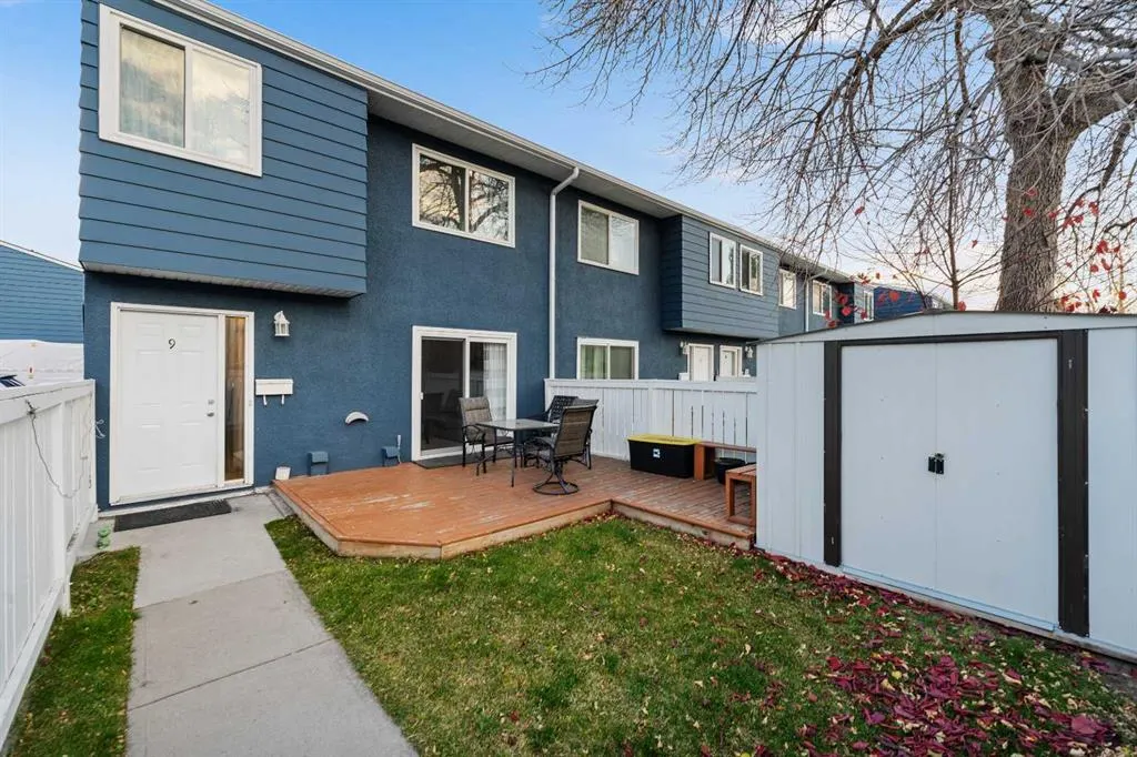 251 90 Avenue SE #9