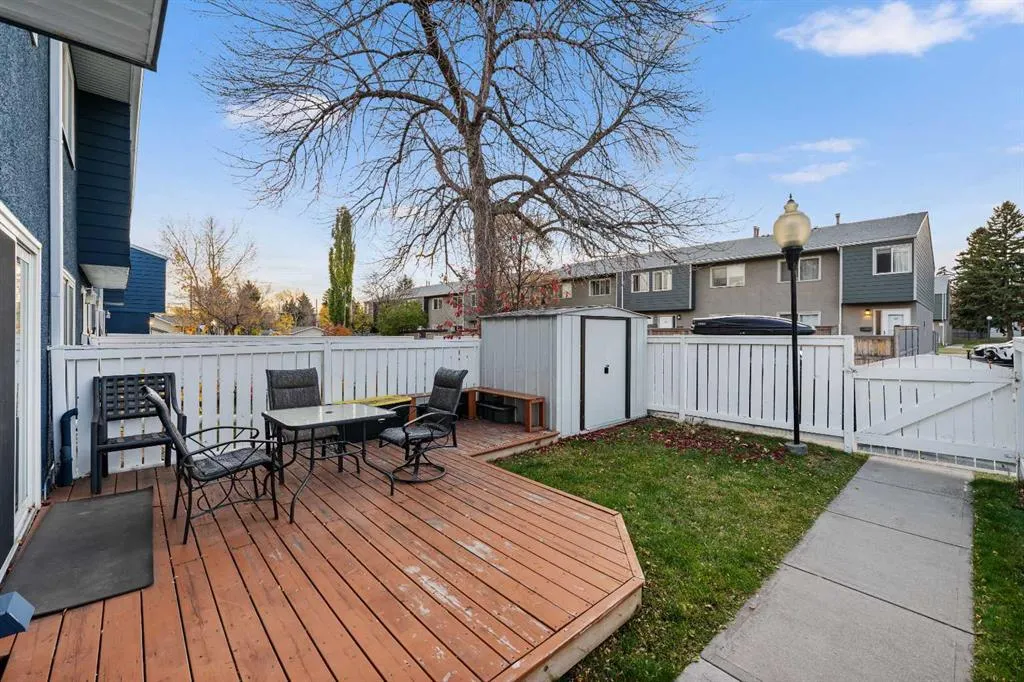 251 90 Avenue SE #9