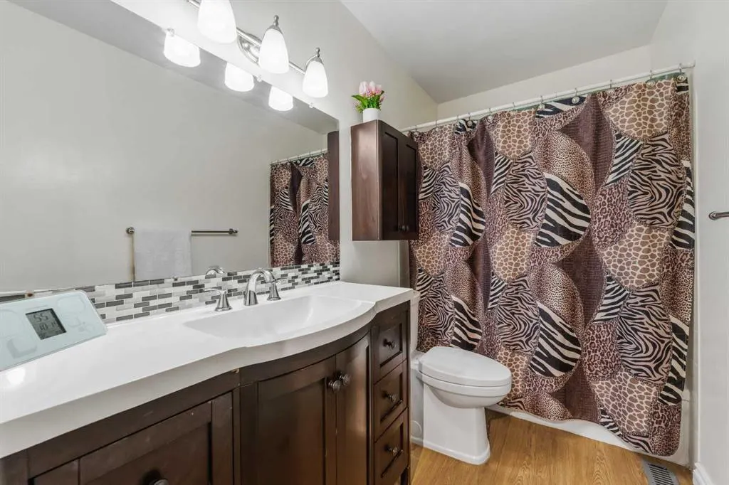251 90 Avenue SE #9