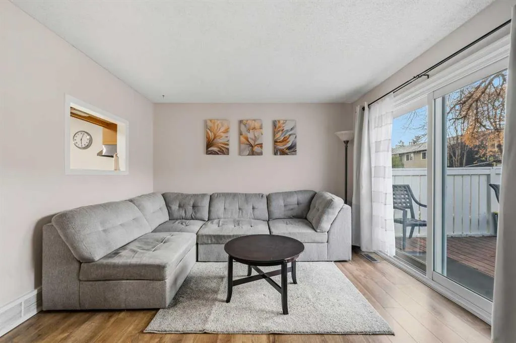 251 90 Avenue SE #9