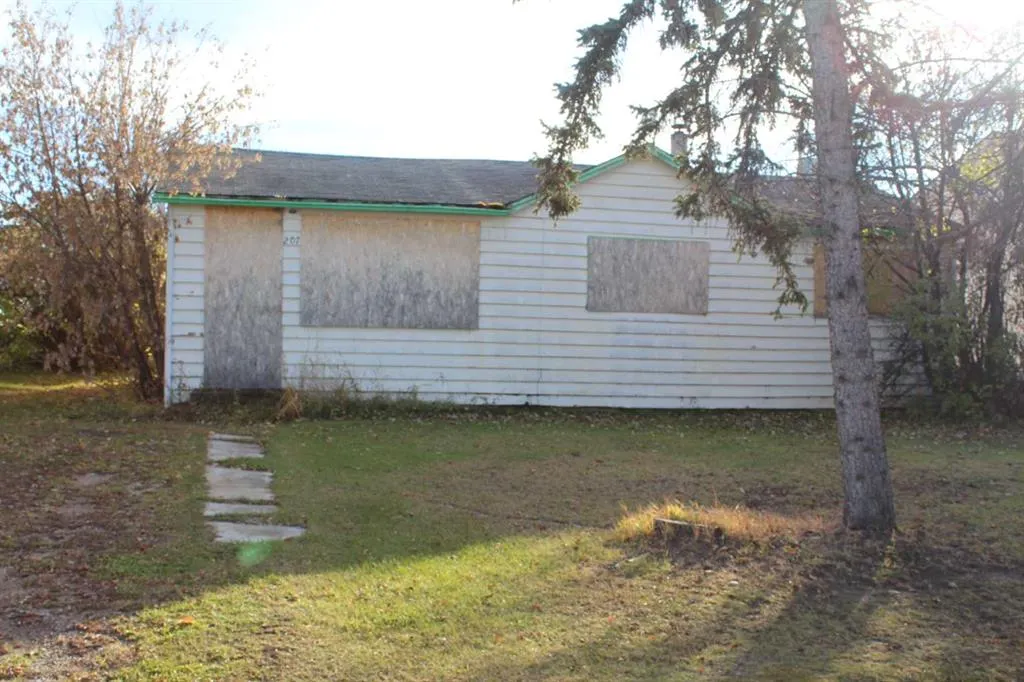 207 2nd Avenue SW
