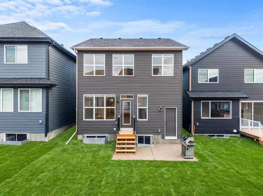 42 Legacy Reach Circle SE