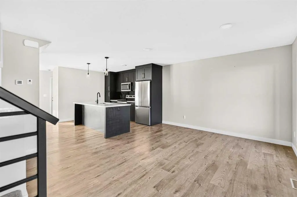 27 Evergreen Way