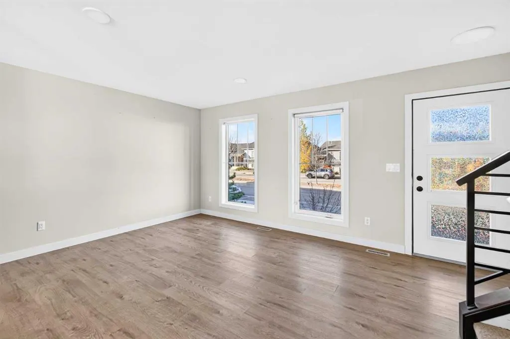 27 Evergreen Way