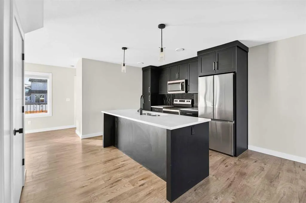 27 Evergreen Way