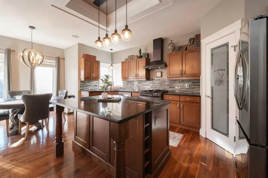158 Pearl Bay