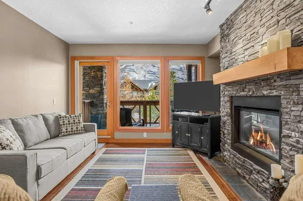 106 Stewart Creek Landing #206