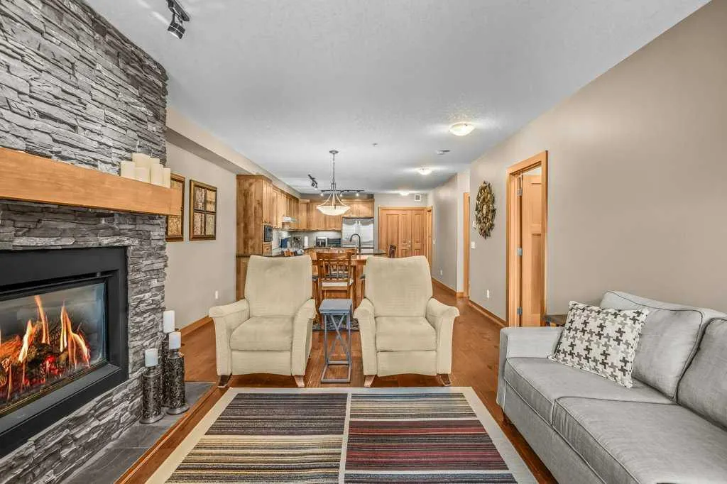 106 Stewart Creek Landing #206