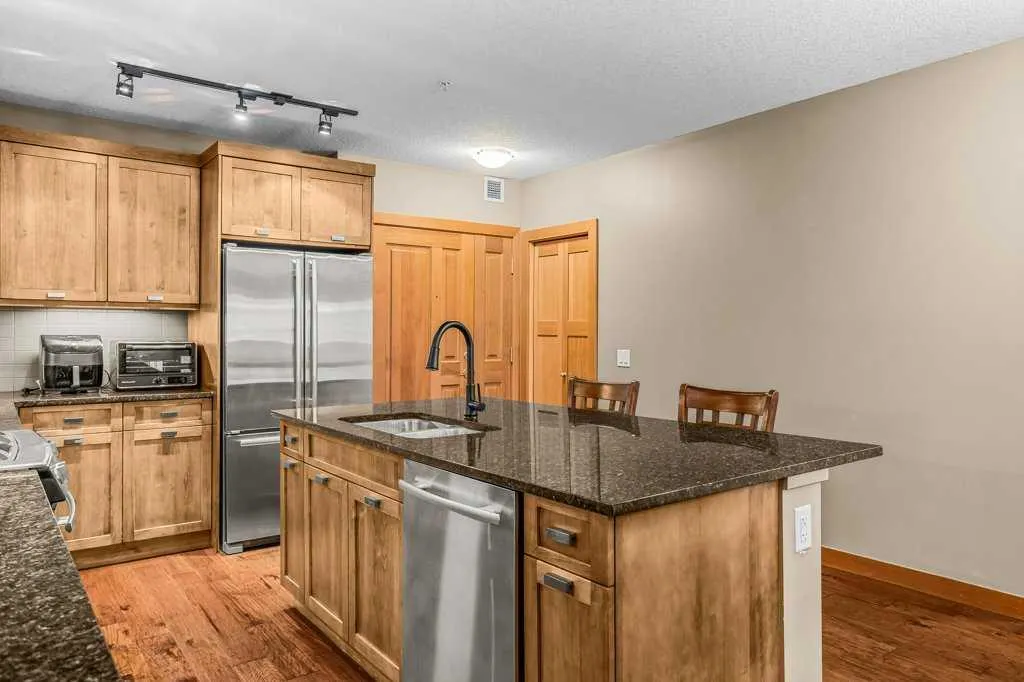 106 Stewart Creek Landing #206