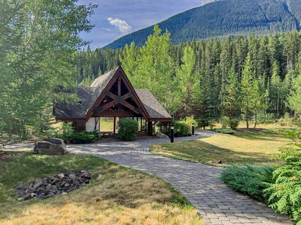 106 Stewart Creek Landing #206