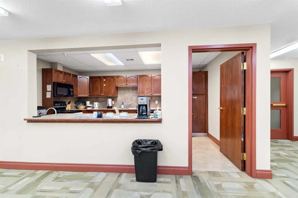 5300 48 Street #305