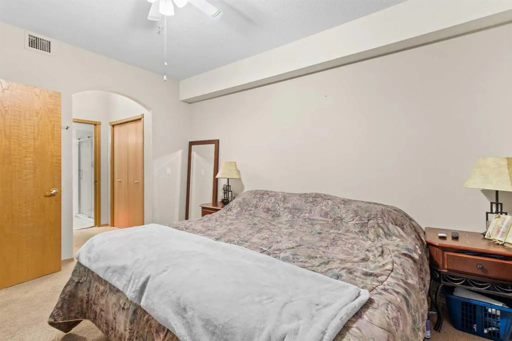 5300 48 Street #305