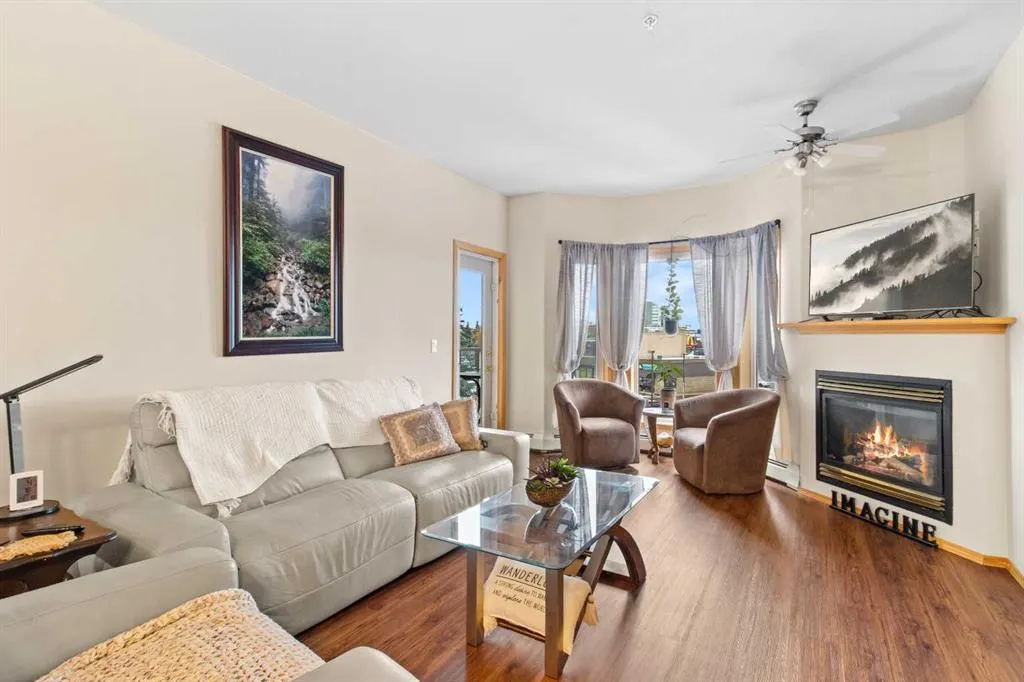 5300 48 Street #305