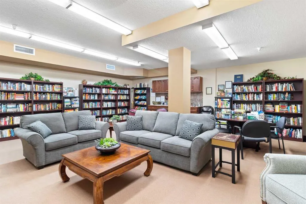 5300 48 Street #305
