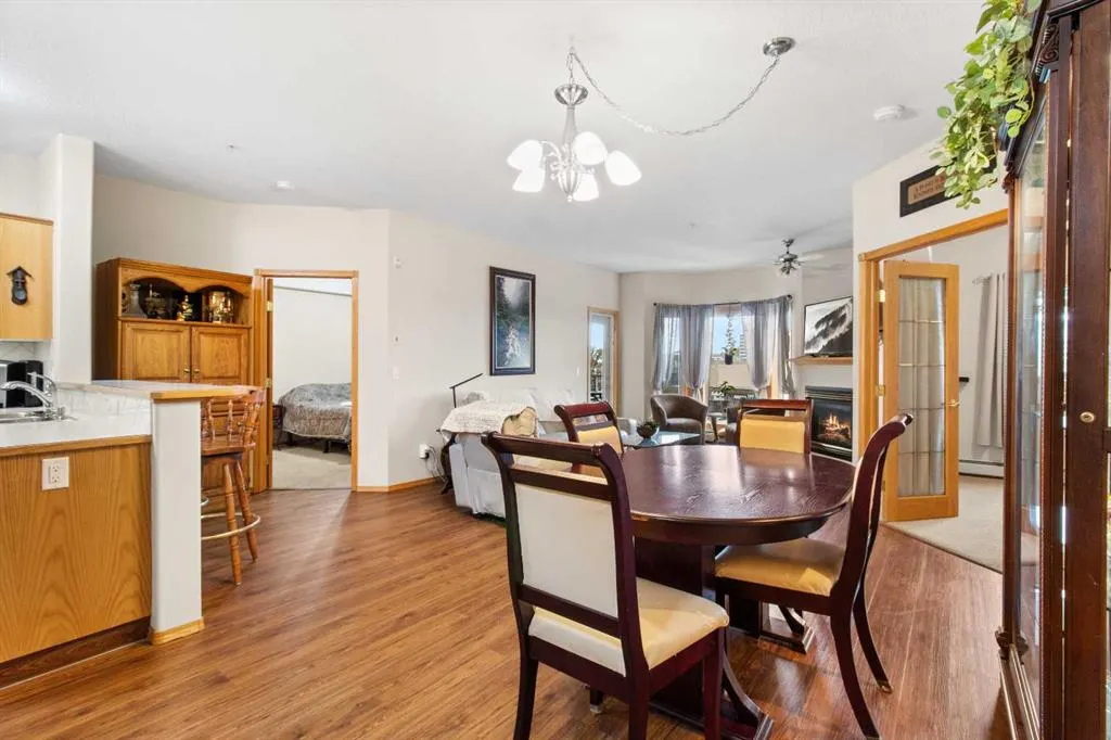 5300 48 Street #305