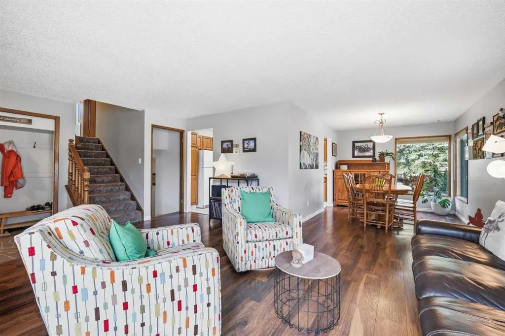 5 Glenwood Crescent