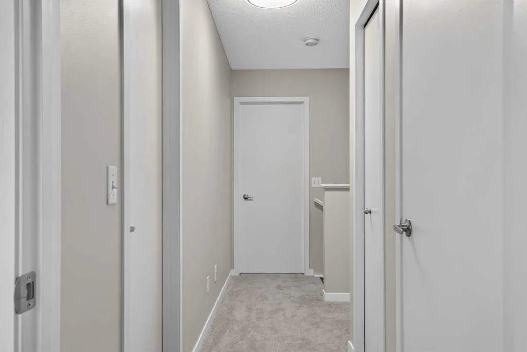 39 Copperpond Close SE