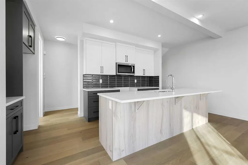 4 Waterford Glen