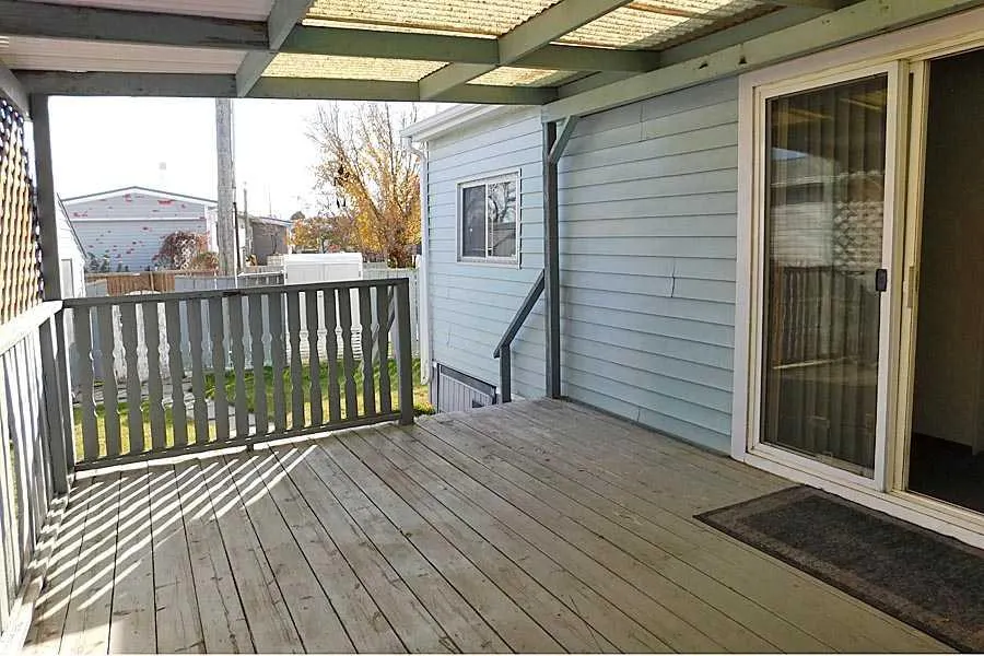 5853 4 Street W ##8