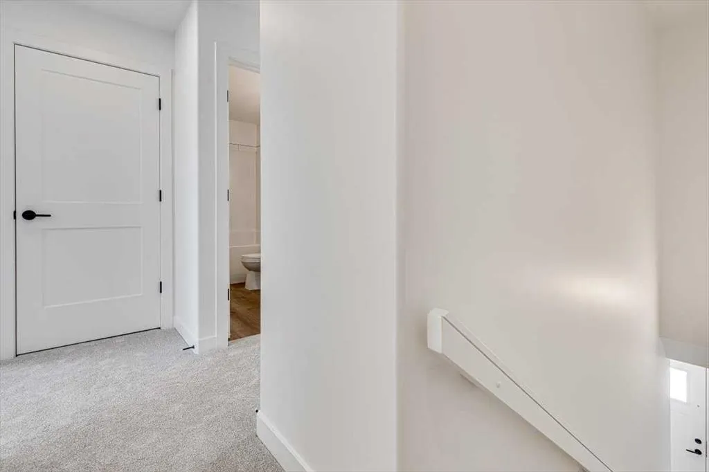 69 Inglis Crescent