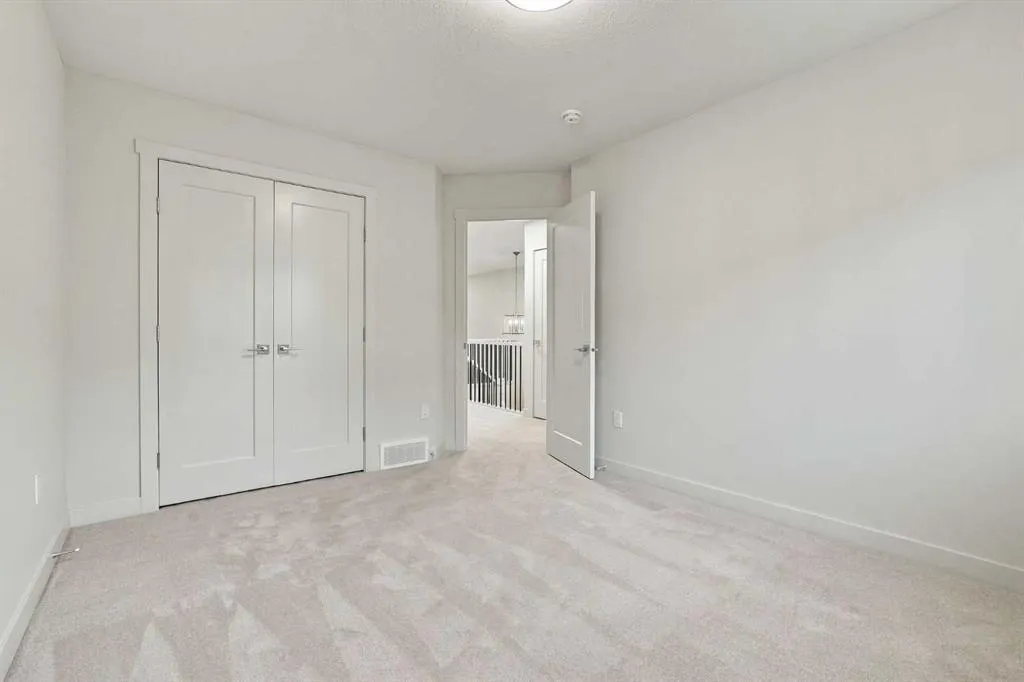 111 Heritage Manor