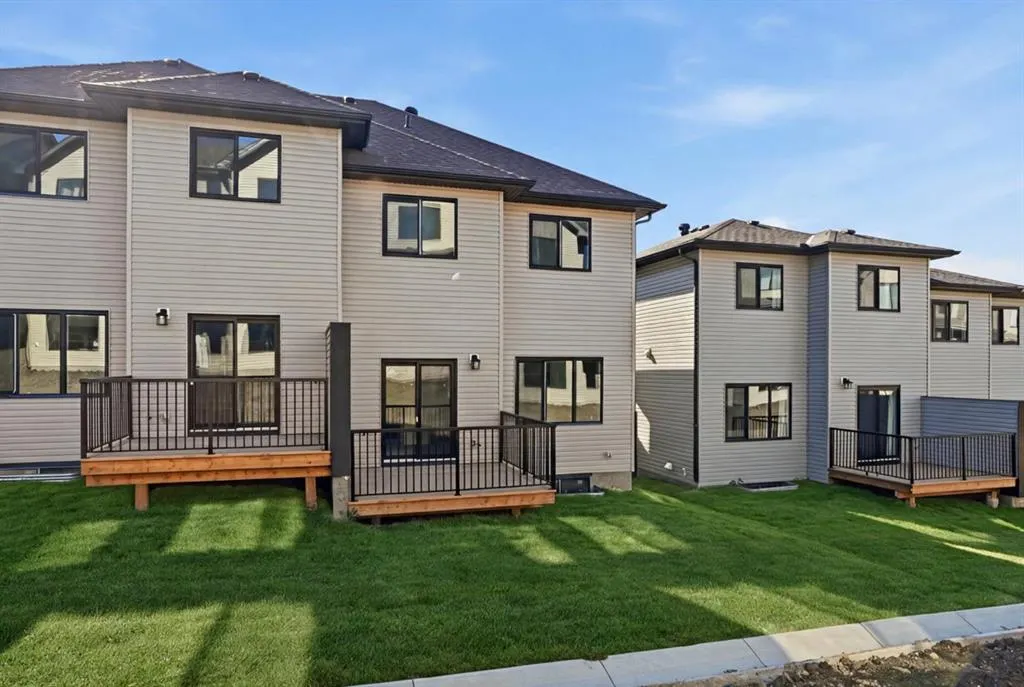 111 Heritage Manor