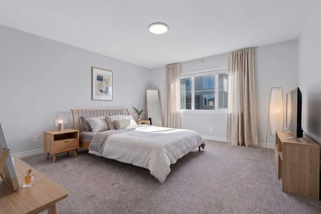 83 Amblehurst Link NW
