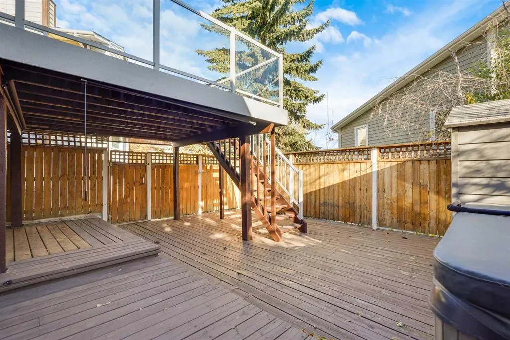 84 Strathlorne Crescent SW