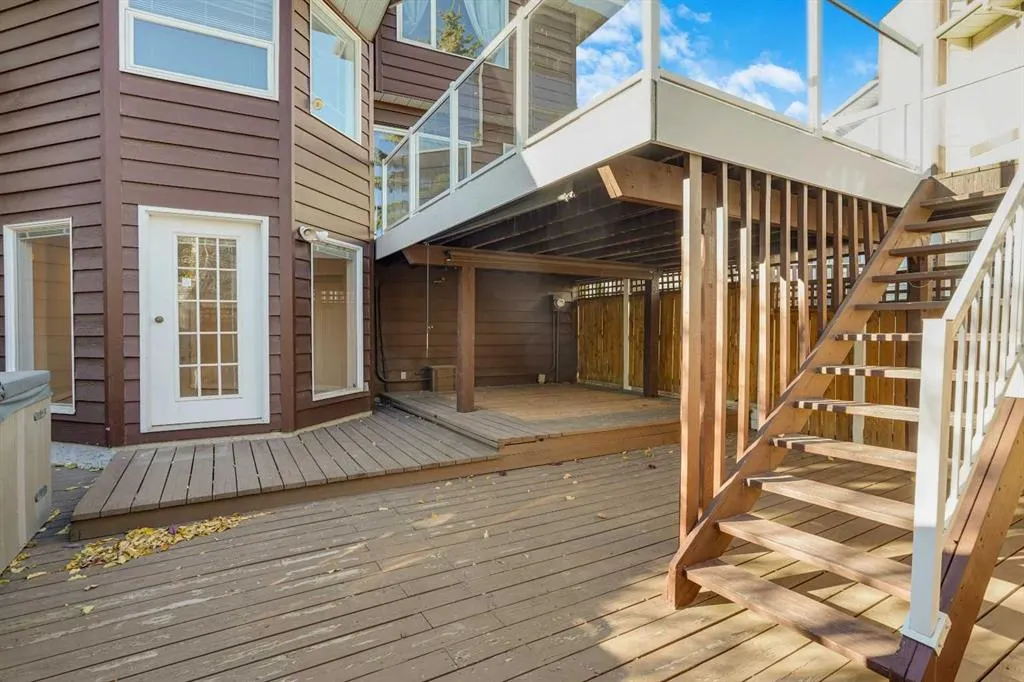 84 Strathlorne Crescent SW