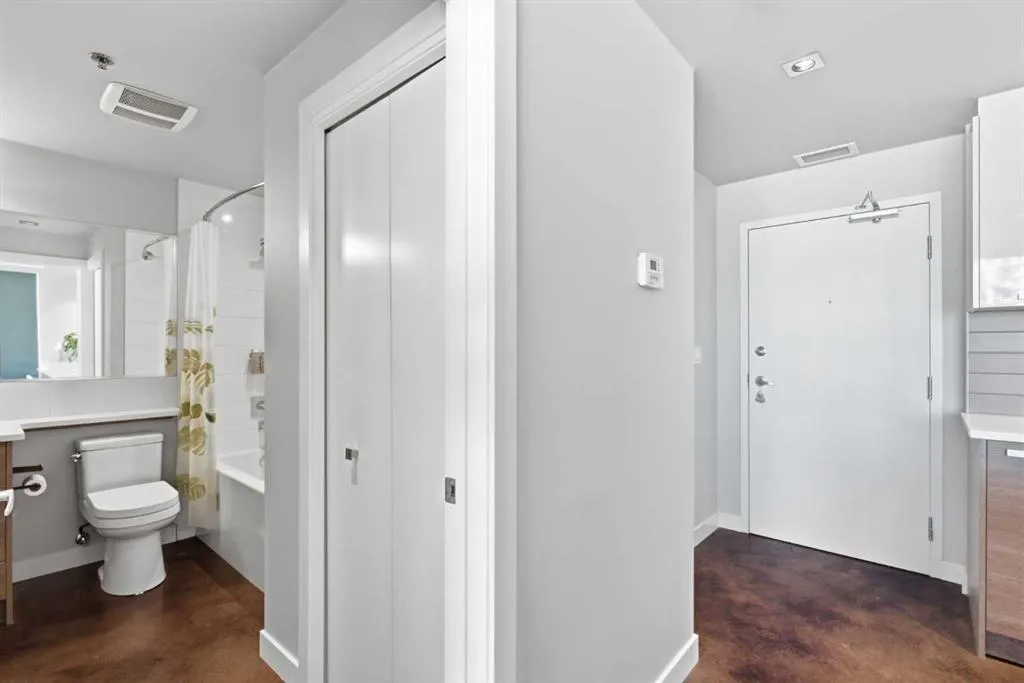 235 9A Street NW #506