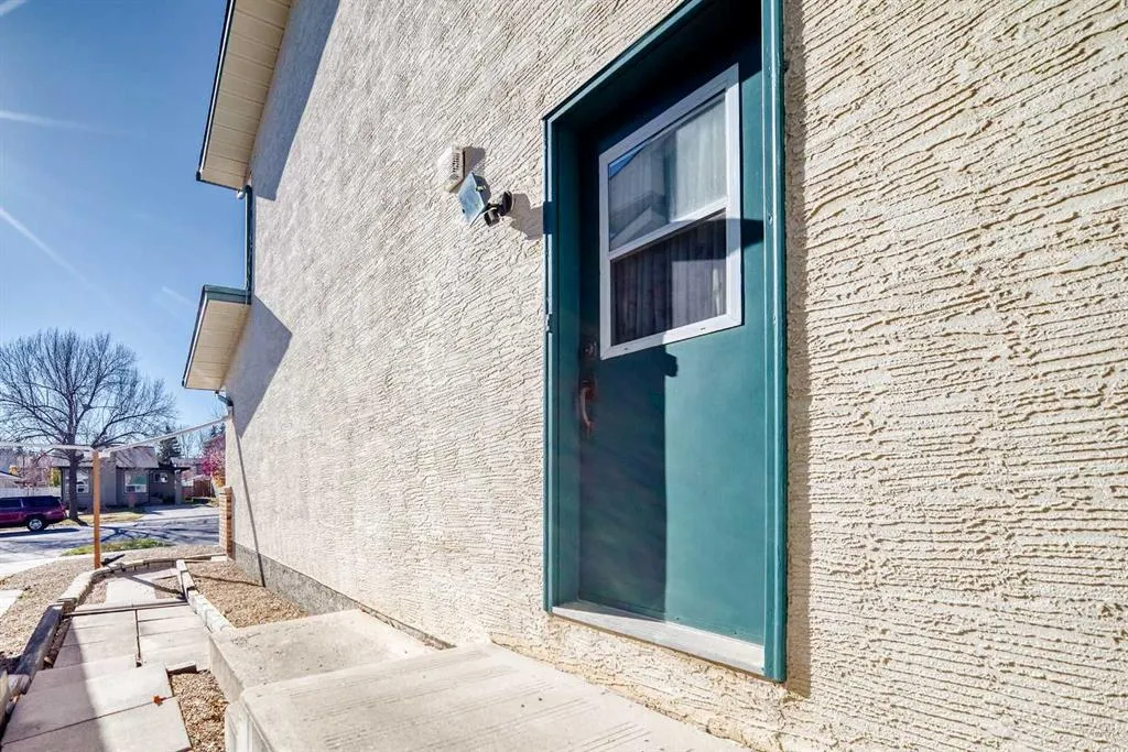 132 Millrise Drive SW