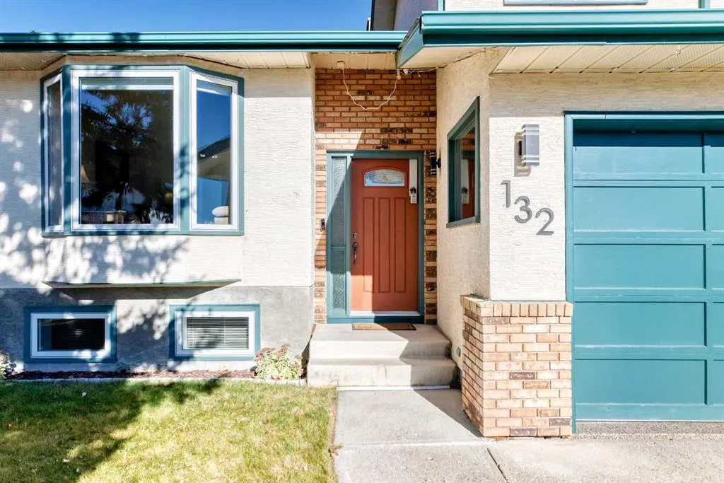 132 Millrise Drive SW