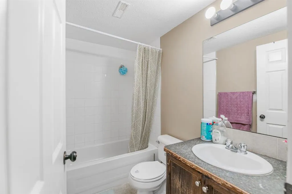 369 Inglewood Drive #80