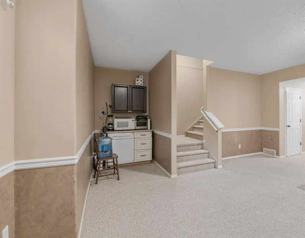 369 Inglewood Drive #80